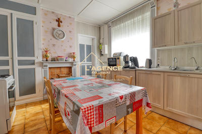 Maison - 101 m² - 5 pièces