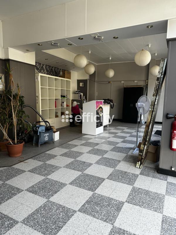 Immeuble - 285 m² - 12 pièces