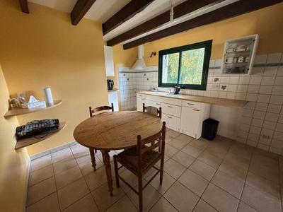 Maison - 140 m² - 7 pièces