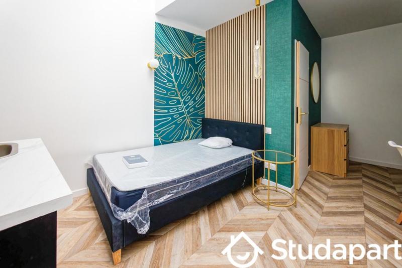 Chambre - 16 m² - 1 pièce