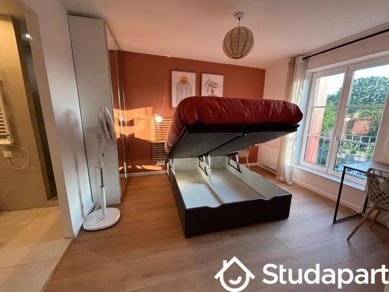 Chambre - 12 m² - 1 pièce