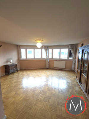 Appartement - 100 m² - 4 pièces