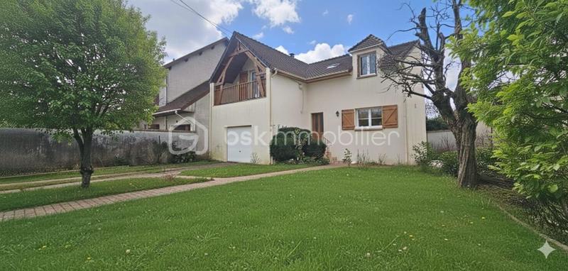 Maison - 120 m² - 6 pièces