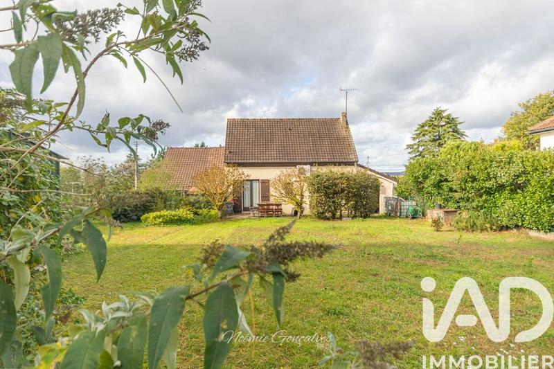 Maison - 90 m² - 6 pièces