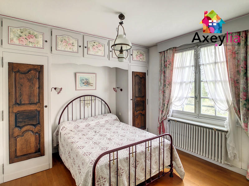 Maison - 136 m² - 6 pièces