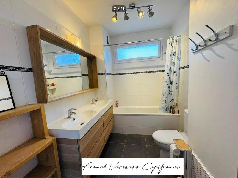 Appartement - 103 m² - 5 pièces