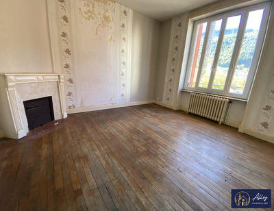 Maison - 108 m² - 6 pièces