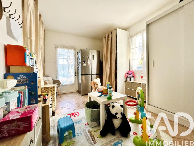 Maison - 178 m² - 8 pièces