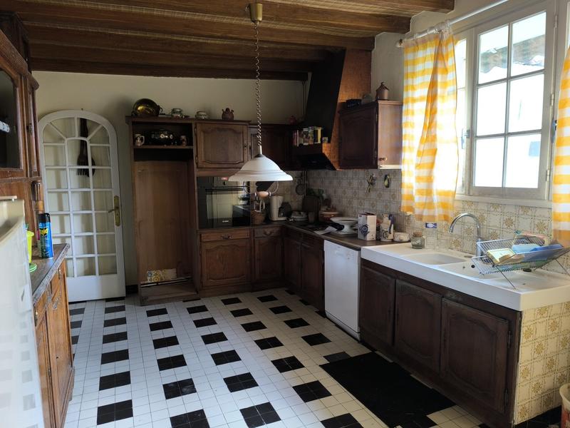 Maison - 181 m² - 6 pièces