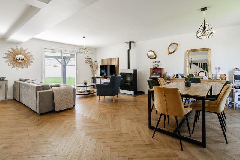 Maison - 113 m² - 5 pièces