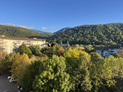 Appartement - 79 m² - 4 pièces