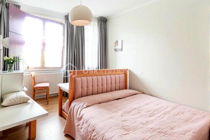 Maison traditionnelle - 140 m² - 6 pièces