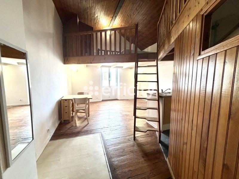 Appartement - 48 m² - 2 pièces