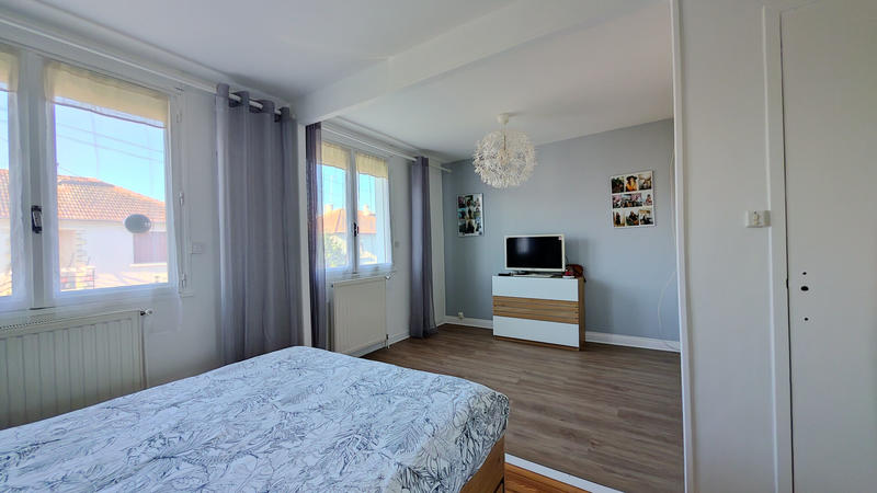 Maison - 92 m² - 4 pièces