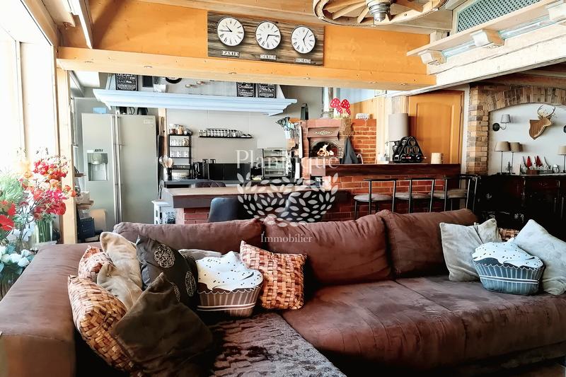 Duplex - 160 m² - 6 pièces