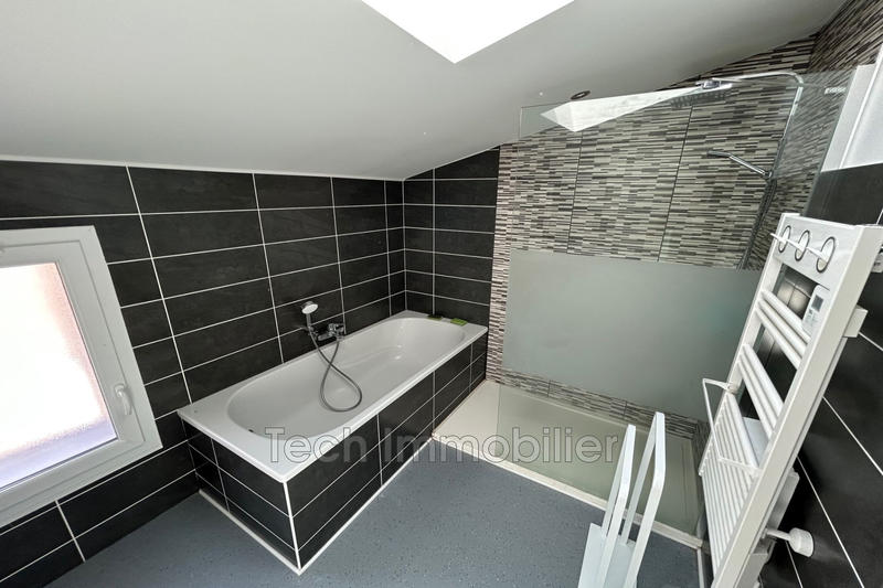 Appartement - 77 m² - 4 pièces