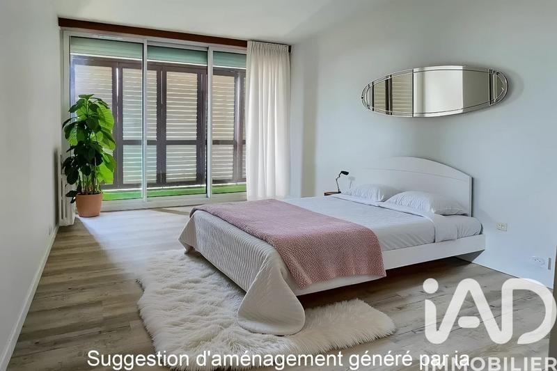 Appartement - 95 m² - 5 pièces