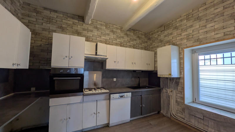 Maison - 85 m² - 4 pièces