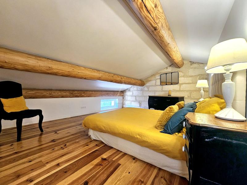 Appartement ancien - 63 m² - 4 pièces