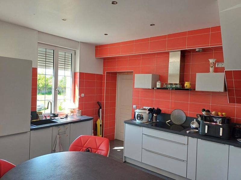 Maison - 185 m² - 7 pièces