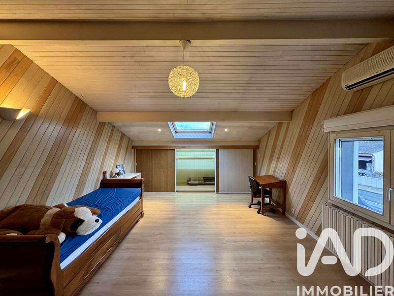 Maison - 176 m² - 5 pièces