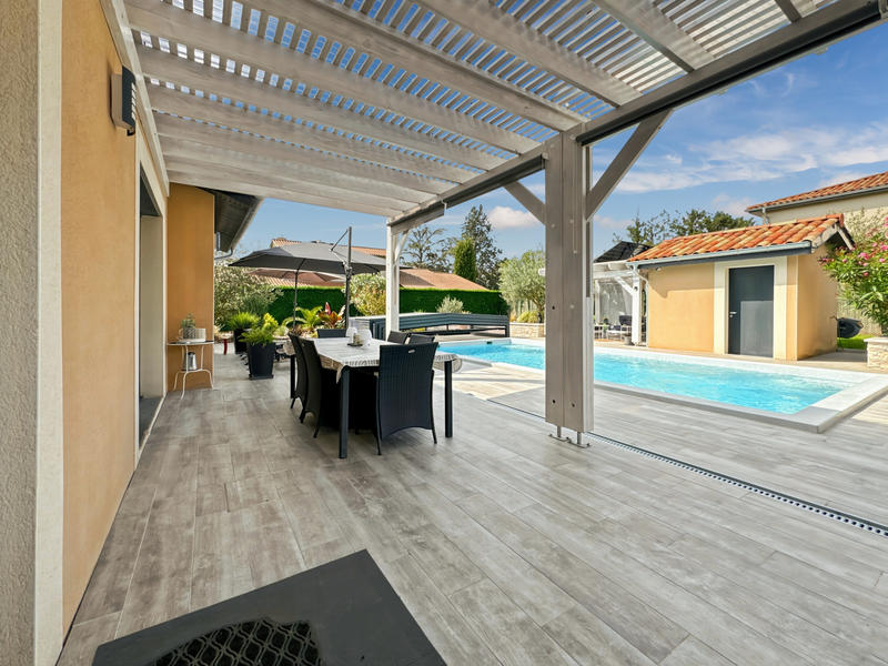 Villa - 160 m² - 6 pièces