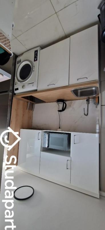 Chambre - 9 m² - 1 pièce