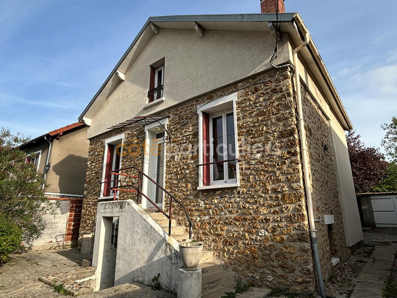 Maison - 76 m² - 6 pièces