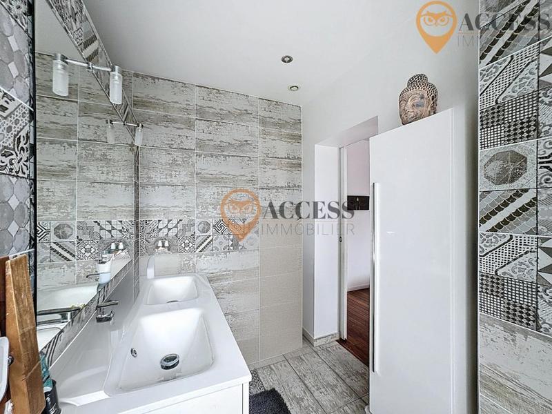 Maison - 170 m² - 7 pièces