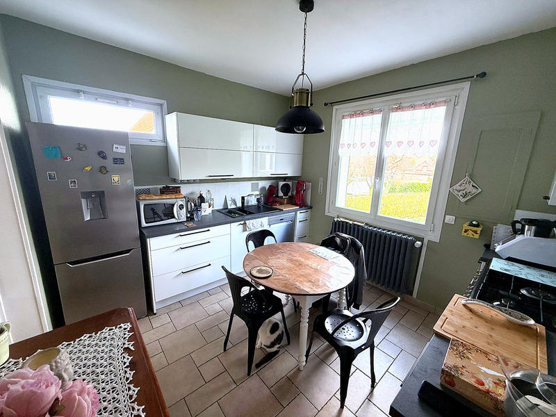 Maison - 100 m² - 6 pièces