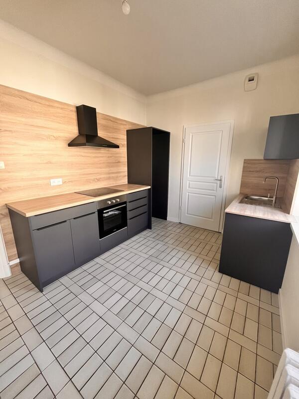 Appartement - 110 m² - 4 pièces