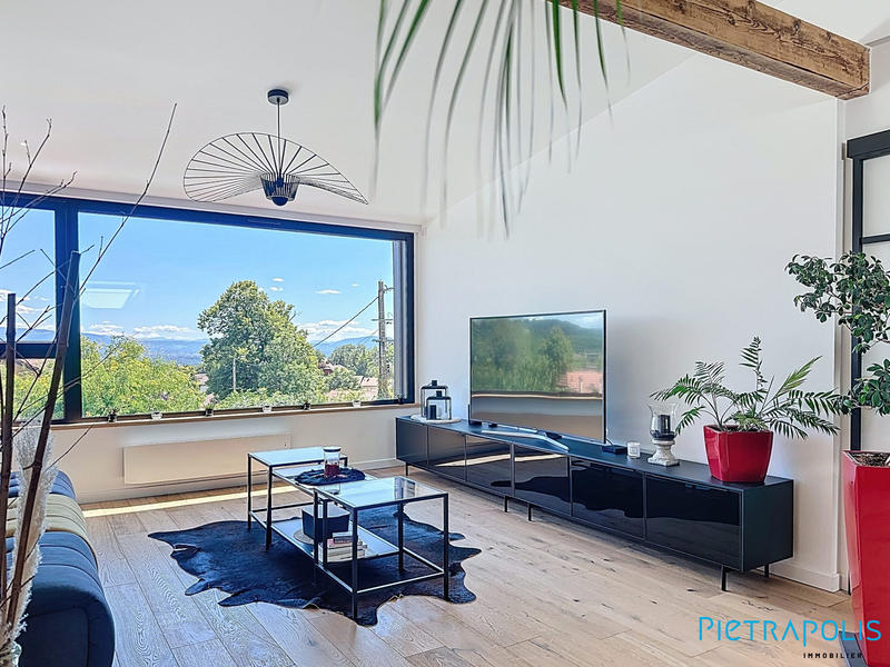 Villa - 195 m² - 6 pièces