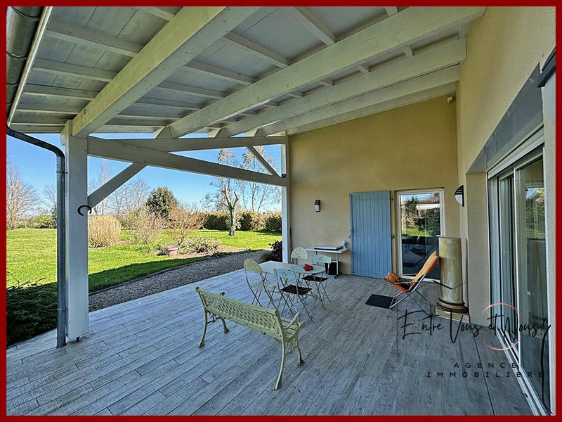 Maison ancienne - 220 m² - 7 pièces