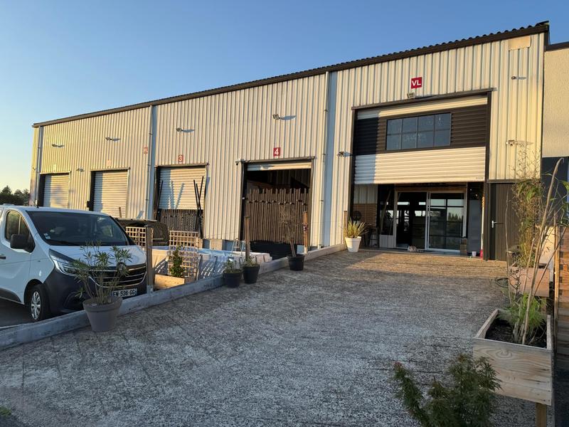 Maison - 217 m² - 6 pièces