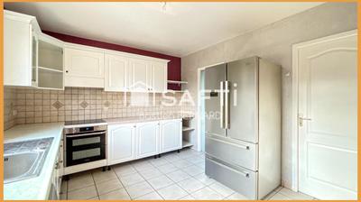 Maison - 100 m² - 4 pièces