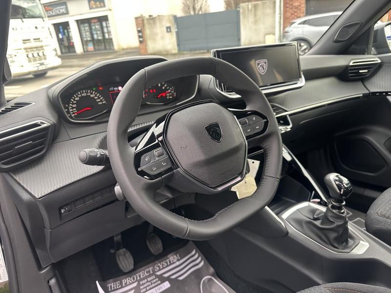 Peugeot 2008 Style 1.2 Essence Bvm6