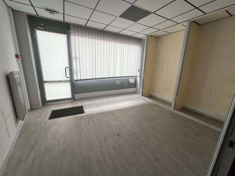 Local commercial - 132 m²