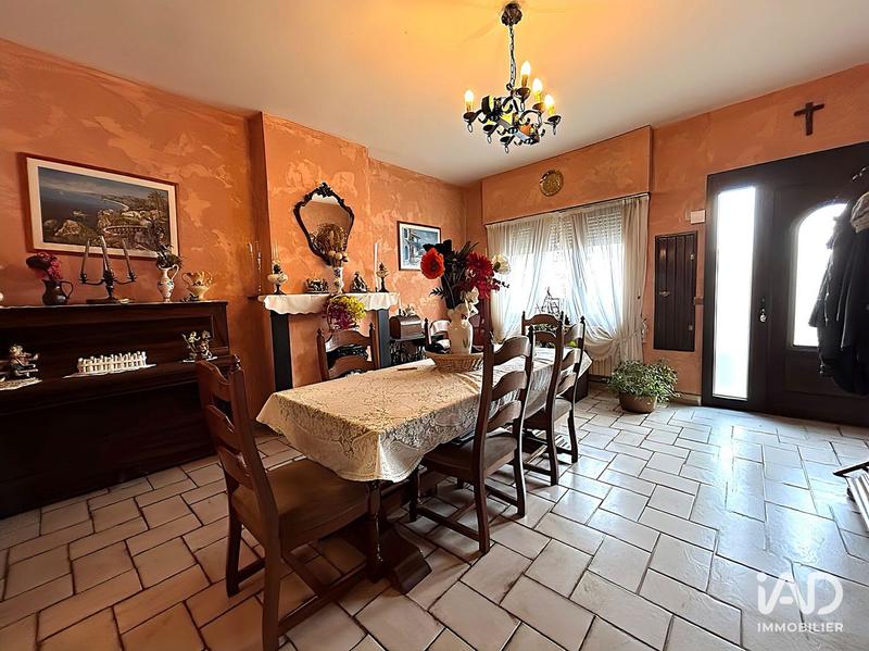 Maison - 110 m² - 4 pièces