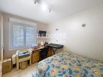 Maison - 85 m² - 5 pièces