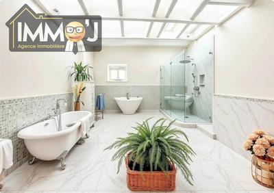 Maison - 210 m² - 4 pièces