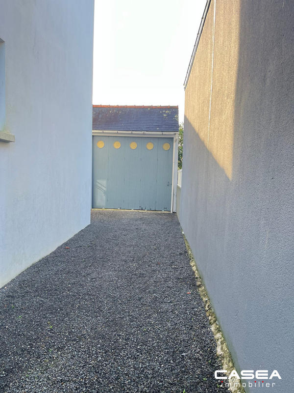 Maison traditionnelle - 110 m² - 6 pièces