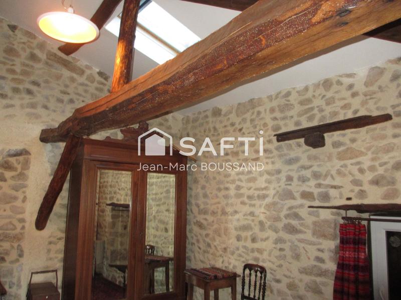 Maison - 158 m² - 6 pièces