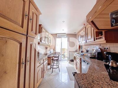 Maison - 123 m² - 6 pièces