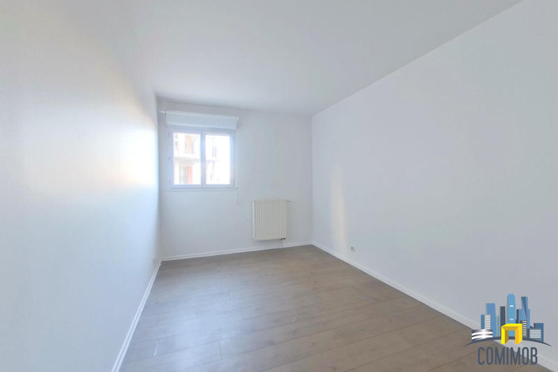 Appartement - 86 m² - 4 pièces