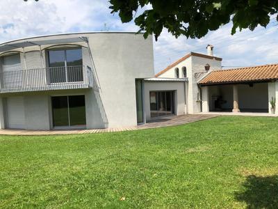 Maison - 180 m² - 4 pièces