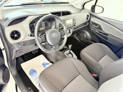 Toyota Yaris Hybride Pro 100h France Business