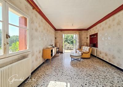 Maison - 161 m² - 5 pièces