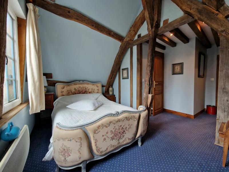 Maison ancienne - 208 m² - 8 pièces