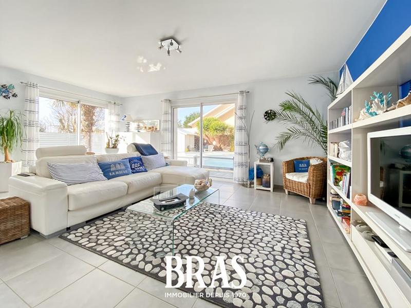 Maison - 112 m² - 6 pièces