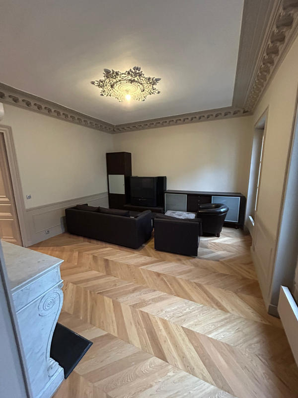 Appartement - 124 m² - 6 pièces